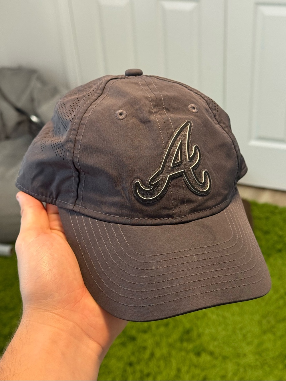 Atlanta Braves Logo Grey Snapback Baseball Hat